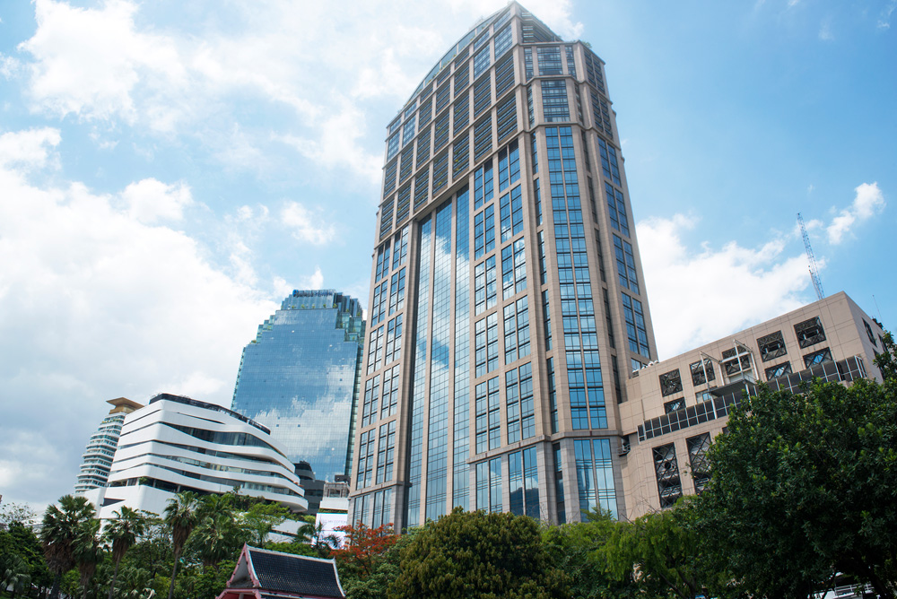 Phrom Pong Real Estate The Emporium Shopping Mall