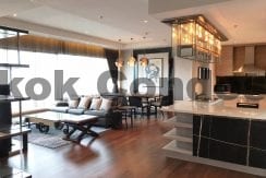 Unprecedented 3 Bedroom The Emporio Place Condo for Rent Sukhumvit_BC00315_1